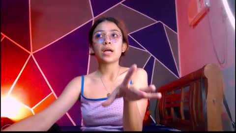 bellota bunny online show from February 24, 2026, 9:13 pm