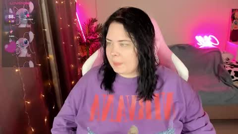 Snapshot of bellybooxo chatting on November 23, 2025, 5:24 pm LinaBoo online show from November 23, 2025, 5:24 pm