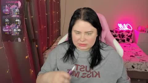 LinaBoo online show from February 7, 2026, 5:44 am