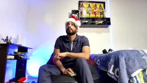 Snapshot of ben_blaze chatting on December 25, 2024, 11:53 pm BEN online show from December 25, 2024, 11:53 pm