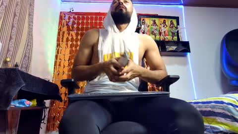 Snapshot of ben_blaze chatting on January 12, 2025, 3:39 am BEN online show from January 12, 2025, 3:39 am