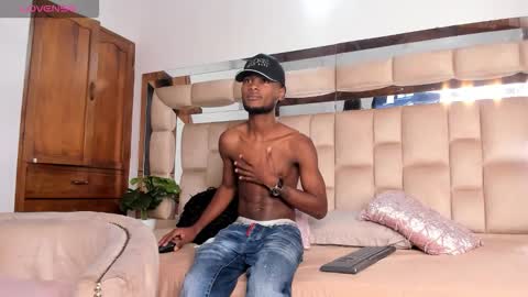    online show from October 13, 2025, 1:27 am