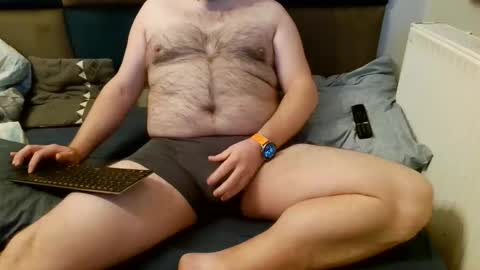 Snapshot of benekb2 chatting on October 18, 2025, 4:52 pm benekb2 online show from October 18, 2025, 4:52 pm