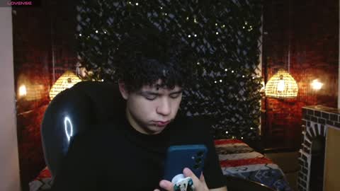 Snapshot of benjamintwink1 chatting on January 16, 2025, 10:44 pm BENJAMIN online show from January 16, 2025, 10:44 pm