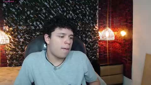 Snapshot of benjamintwink1 chatting on February 28, 2025, 8:50 pm BENJAMIN online show from February 28, 2025, 8:50 pm