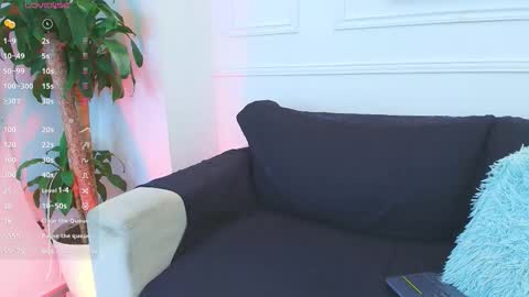 bennett_alejoo online show from November 25, 2025, 6:52 pm