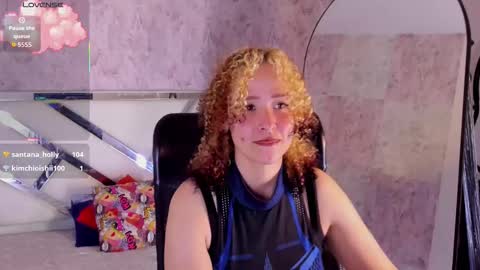 benny_wilson online show from November 19, 2025, 4:23 am