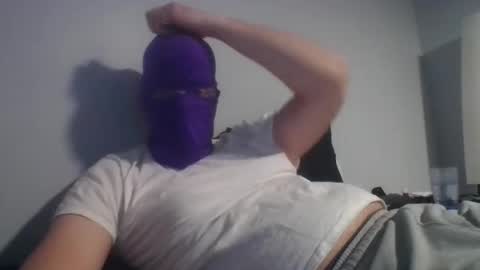 bennybueno online show from March 3, 2026, 12:39 am