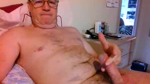 Snapshot of bennybutterfly007 chatting on May 18, 2026, 7:14 am bennybutterfly007 online show from May 18, 2026, 7:14 am