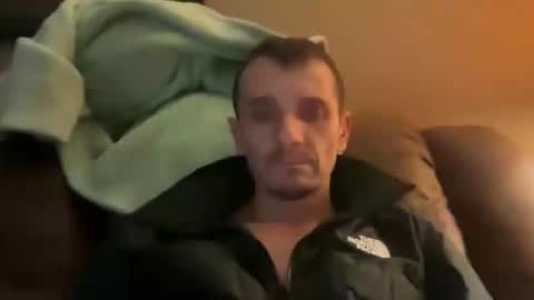 Snapshot of bennymn chatting on March 7, 2026, 3:58 am benny and innocentvixon online show from March 7, 2026, 3:58 am