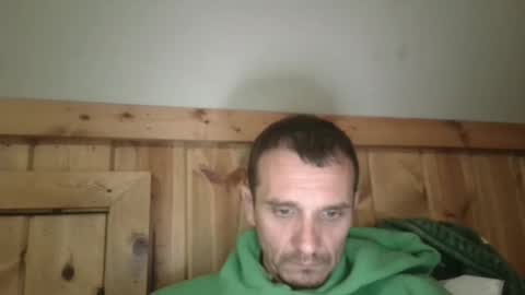 Snapshot of bennymn chatting on May 18, 2026, 6:25 pm benny and innocentvixon online show from May 18, 2026, 6:25 pm