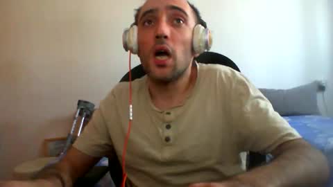 bentish online show from October 21, 2025, 10:05 am