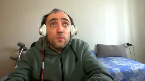 bentish online show from April 6, 2026, 10:16 am