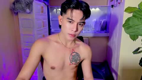 bentlyfuck online show from March 17, 2026, 1:03 pm