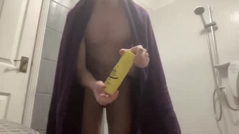 READ MY BIO ---  --- READ MY BIO online show from December 1, 2025, 9:42 pm