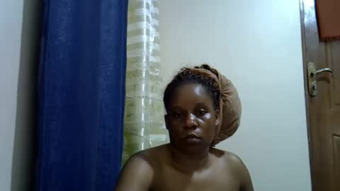 Snapshot of berbiestar chatting on May 25, 2026, 2:12 pm Crazybeibe online show from May 25, 2026, 2:12 pm