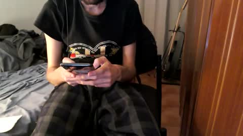 berceuse111 online show from May 8, 2026, 11:37 am