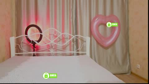 Snapshot of berkova_le chatting on April 14, 2026, 3:29 pm Berkova L online show from April 14, 2026, 3:29 pm