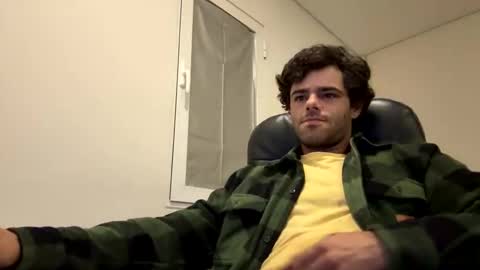 Berltex online show from October 28, 2025, 6:39 am