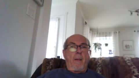 bernard1102 online show from October 20, 2025, 6:08 pm