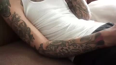Snapshot of bertdollaz757 chatting on February 9, 2025, 8:45 pm ToxicPipe757 online show from February 9, 2025, 8:45 pm