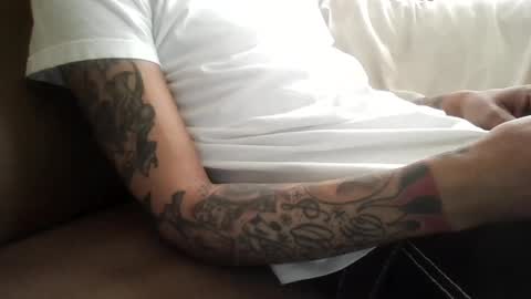 Snapshot of bertdollaz757 chatting on February 22, 2025, 4:51 pm ToxicPipe757 online show from February 22, 2025, 4:51 pm