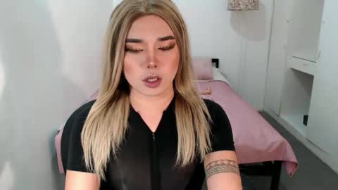 Snapshot of bestgirljulia chatting on September 9, 2025, 2:55 am bestgirljulia online show from September 9, 2025, 2:55 am
