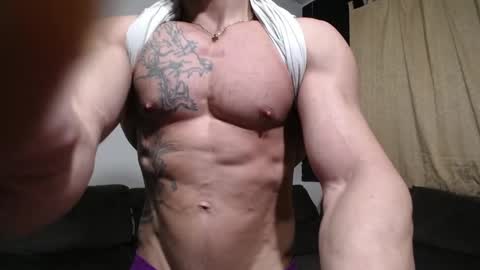 bestmuscle online show from May 29, 2026, 11:14 pm