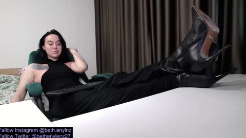 bethanylenz2 online show from February 19, 2026, 12:56 pm