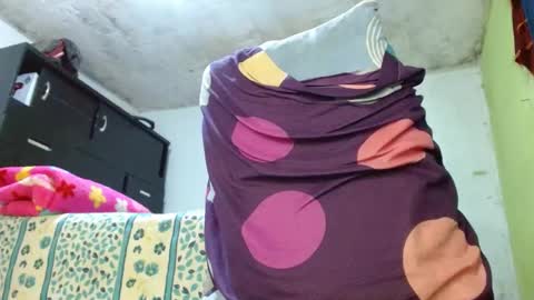 Snapshot of bethanywilsom chatting on December 27, 2024, 3:48 pm Bethany Wilson online show from December 27, 2024, 3:48 pm