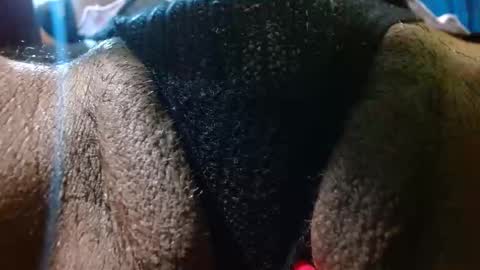 Snapshot of bethanywilsom chatting on October 16, 2025, 5:25 pm Bethany Wilson online show from October 16, 2025, 5:25 pm