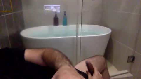 Virtual Gentleman online show from November 2, 2025, 10:23 pm