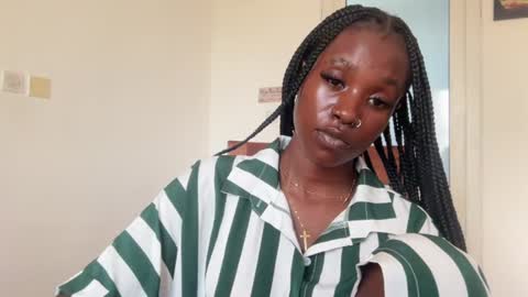 Snapshot of betty_fire_ chatting on June 30, 2026, 11:00 am Adah online show from June 30, 2026, 11:00 am