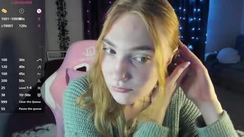 Snapshot of betty_witchy chatting on February 17, 2025, 1:04 am Dory make me happier online show from February 17, 2025, 1:04 am