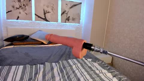 Betty online show from November 28, 2025, 8:22 pm