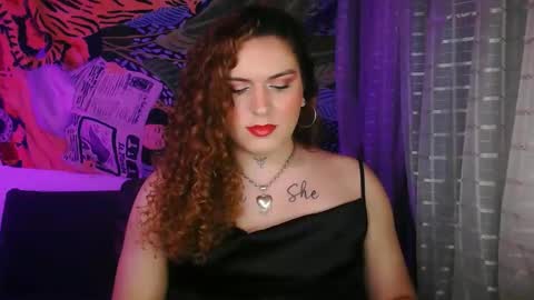 bettytaylor23 online show from February 24, 2026, 9:35 pm