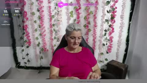 Snapshot of bety_cum3 chatting on January 28, 2025, 3:04 pm bibiana online show from January 28, 2025, 3:04 pm