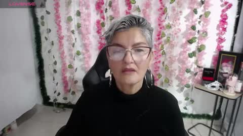 Snapshot of bety_cum3 chatting on March 2, 2025, 8:59 am bibiana online show from March 2, 2025, 8:59 am