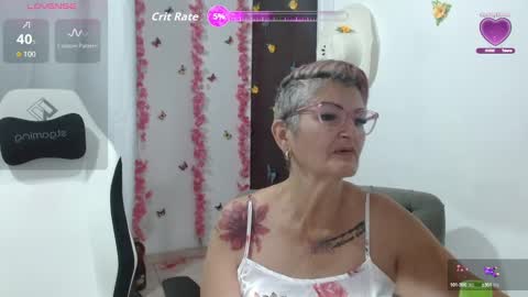 Snapshot of bety_cum3 chatting on September 15, 2025, 8:58 am bibiana online show from September 15, 2025, 8:58 am