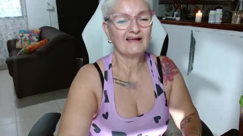 bibiana online show from February 2, 2026, 10:52 pm