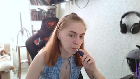 beverly_yay online show from May 18, 2026, 5:24 am