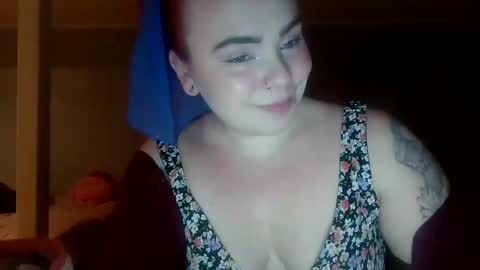 Snapshot of beverlybell chatting on December 4, 2024, 3:15 am Beverly Bell online show from December 4, 2024, 3:15 am