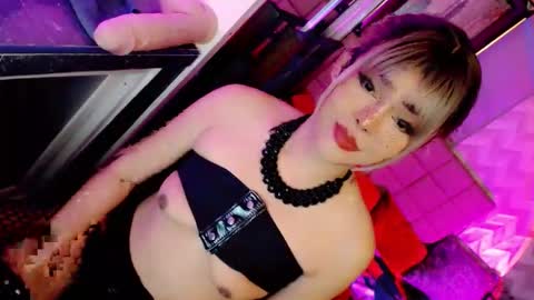 MISTRESS DOMME online show from April 12, 2026, 9:03 am