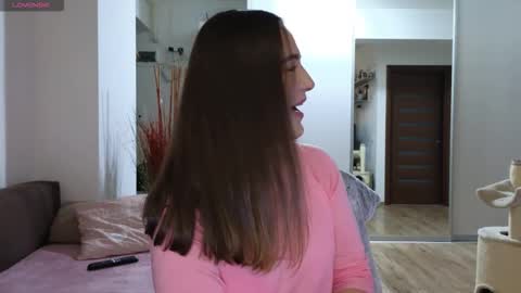   BeyonceDoll       Twitter DollBeyonce    online show from February 25, 2026, 9:02 pm