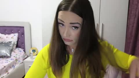   BeyonceDoll       Twitter DollBeyonce    online show from April 27, 2026, 6:06 pm