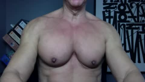 BGDKMUSCLEGUY - SELECTED BY CHATURBATE AS A TOP BROADCASTER FOR 2023 online show from May 20, 2026, 6:03 pm