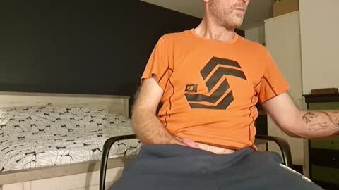 Snapshot of bi_french69 chatting on December 22, 2024, 9:53 pm My name is David and if you like public exhibitions you wont be disappointed with me LoL - My favorite vibes is 44 online show from December 22, 2024, 9:53 pm