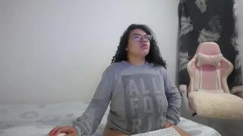 Bianca Tuesday to Sunday from 2am to 6am UTC-5 online show from October 29, 2025, 9:22 am