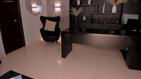 Bianca Pierce online show from September 12, 2025, 11:54 am