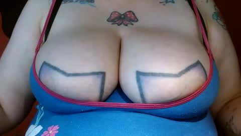Snapshot of bianka_star_ chatting on January 8, 2025, 10:27 pm bianca online show from January 8, 2025, 10:27 pm